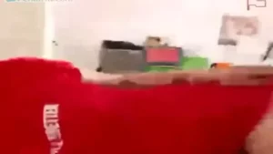 Ometv Ditemenin Si Cantik Daster Merah